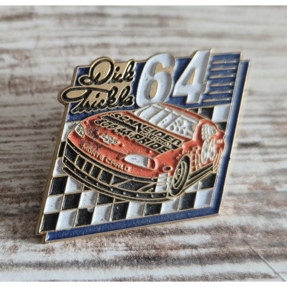 VINTAGE DICK TRICKLE #64 DURA LUBE / SHOEMAKER RACING NASCAR LAPEL PIN Vintage